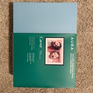 Aura Carver Digital Frame